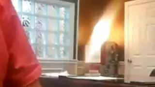 عرض خاص للمدير: الكاميرا الخفية تلتقط فم موظفته الماهر