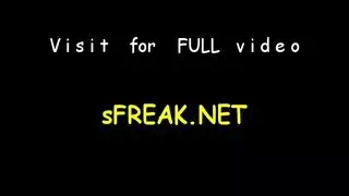 فتاة مراهقة ساخنة تركب رجل أكبر في مشهد غرفة نوم صريح