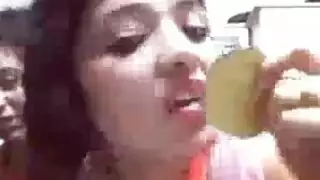 سيده الديها قضيب