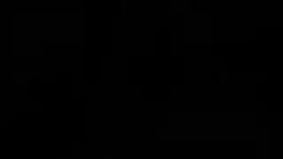 نساء عصرية في ملابس رسمية تستمني لشاب بجلسة استمناء جماعية وهزة جماع