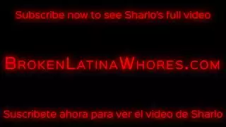 ثلاثي إباحي: تشارلي ذات العيون الزرقاء تتحمله بقسوة في كلا الفتحتين