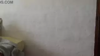 إباحية صريحة: طبيب يلقح مريضته المصرية