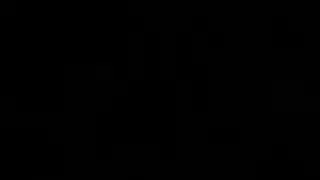 جلسة مص جماعية جامحة: ميلف مهيمنة ملونة تأخذ كل الأعضاء الذكرية