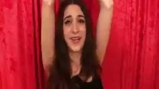 فتاة بالكاد قانونية تتفاجئ بالقذف الداخلي سرّ خيال التلقيح