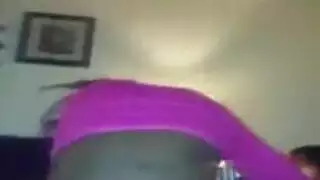 بعد تدليك العصير، لا يمكن لأحد تجنب امتصاص الديك كبير الرجل قرنية