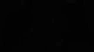 هواة ممتلئات يتبادلن الجنس الفموي في مشهد سحاقي مثير