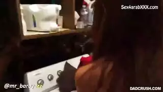 الاب المنحرف والبنات النائمات